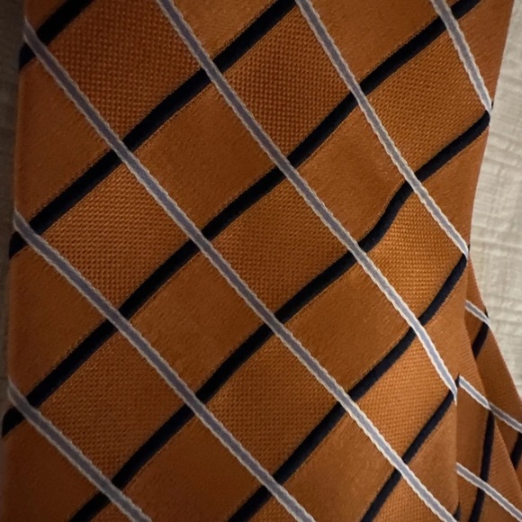 Izod Men’s Silk Tie Orange Blue Gray Excellent - Picture 5 of 7